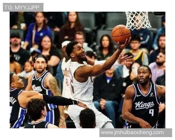 哈登、米切尔和莫布里缺阵,骑士背靠背以116:118惜败雄鹿